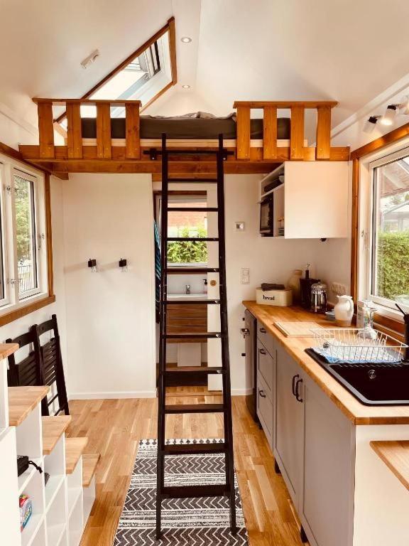 Tiny House Fleesensee Mit Eigenem Garten Und Nur Wenige Meter Vom Seeufer Göhren-Lebbin Esterno foto