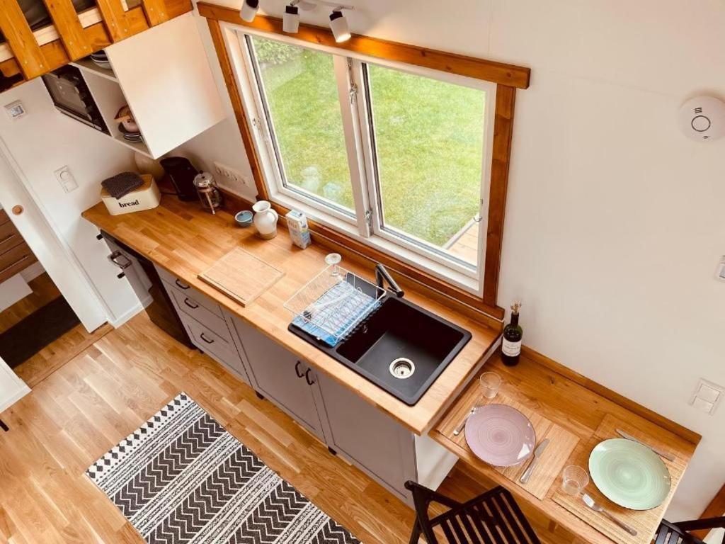 Tiny House Fleesensee Mit Eigenem Garten Und Nur Wenige Meter Vom Seeufer Göhren-Lebbin Esterno foto